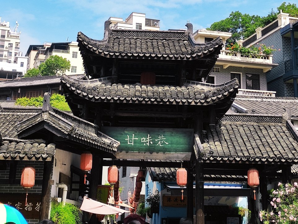 Shenzhen: Where Shopping Meets Tourism