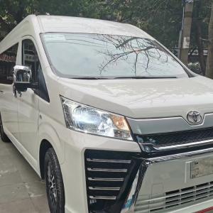 Guangzhou-Toyota-7Seater-Car